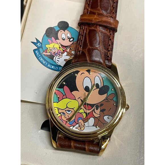 Rare 1993 Walt Disney Mickey Mouse Teddy Bear and Doll Convention Watch